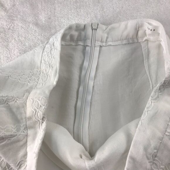 Lush white embroidered stripe shorts - Picture 3 of 11